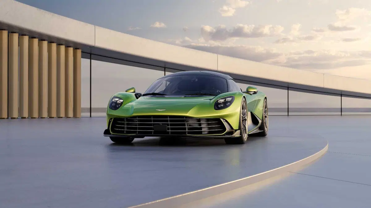Aston Martin Valhalla: la supercar ibrida da 1.079 Cv e 1.100 Nm (10)