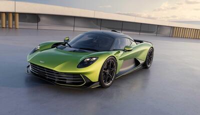 Aston Martin Valhalla: la supercar ibrida da 1.079 Cv e 1.100 Nm