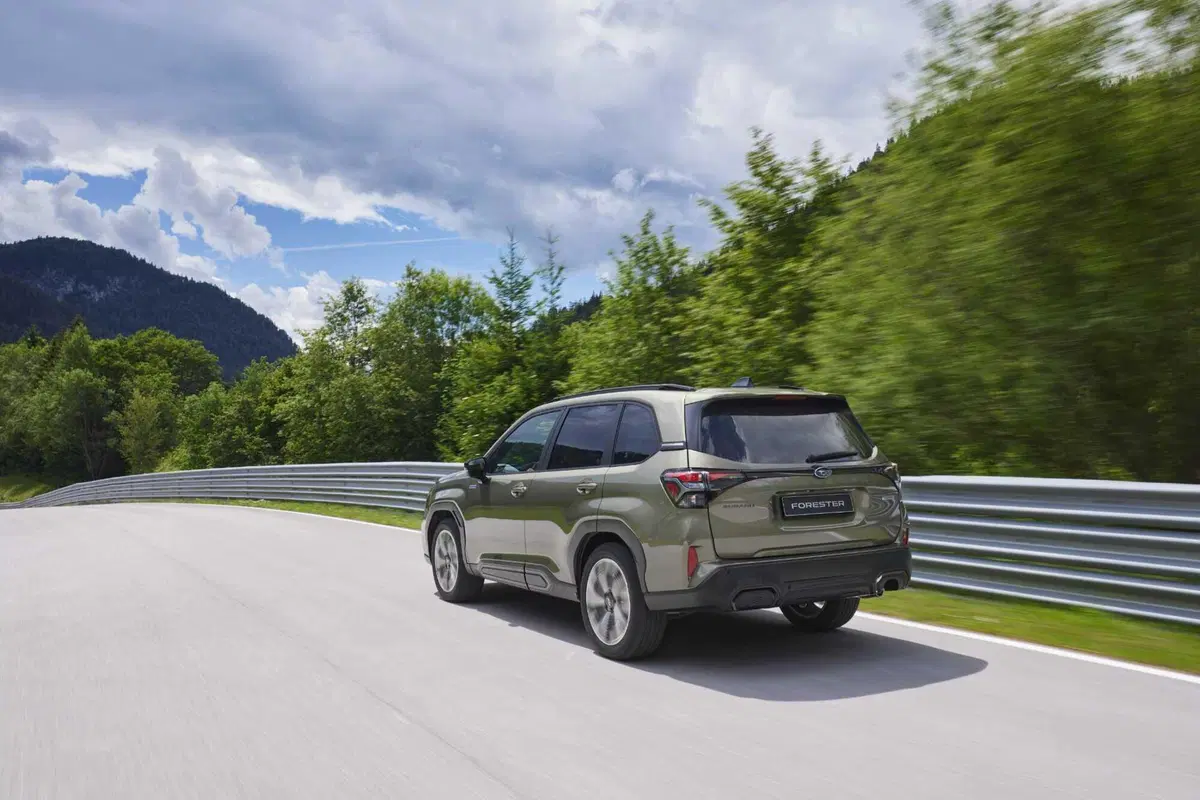 Subaru Forester, la guida della full hybrid da 41.950 euro più incentivo [VIDEO] (2)