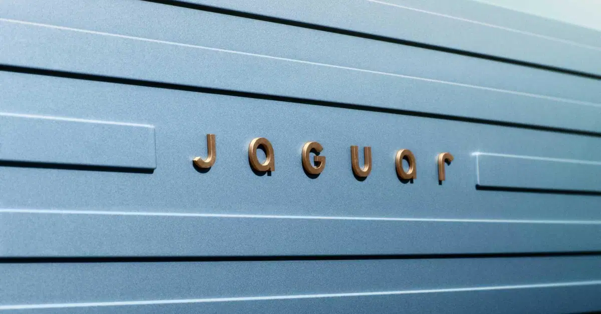 Curiosit&agrave; e un po' di ironia sul nome della nuova Jaguar: i tedeschi ci scherzano sopra, il nome da noi significa altro 