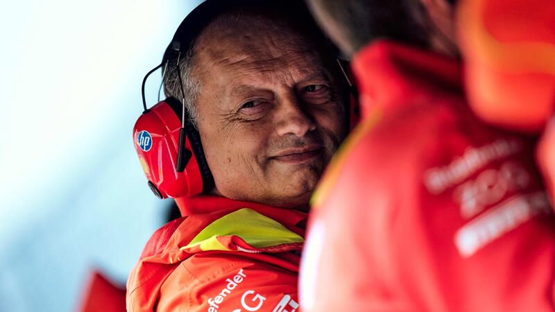 F1. Vasseur saluta Carlos Sainz: &ldquo;&Egrave; stato professionale fino all&rsquo;ultimo&rdquo;. E sull&rsquo;addio &ldquo;emozionante&rdquo; a Fiorano dice...