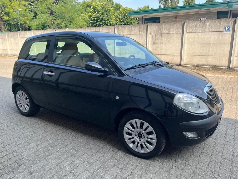 Lancia Ypsilon usata a Monza e Brianza (3)