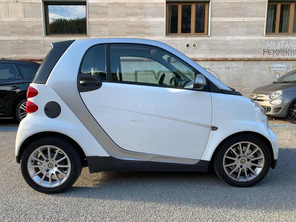 smart Fortwo usata a Genova (4)