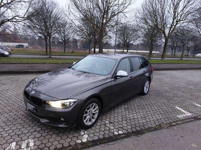 BMW Serie 3 Touring 316d  del 2014 usata a Nova Milanese