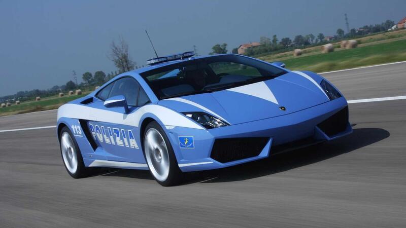 Le Lamborghini in divisa: tutti i modelli per la Polizia Stradale in 20 anni