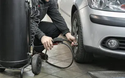 Com'&egrave; questa leggenda dell'azoto nelle gomme? [SCIENZA]