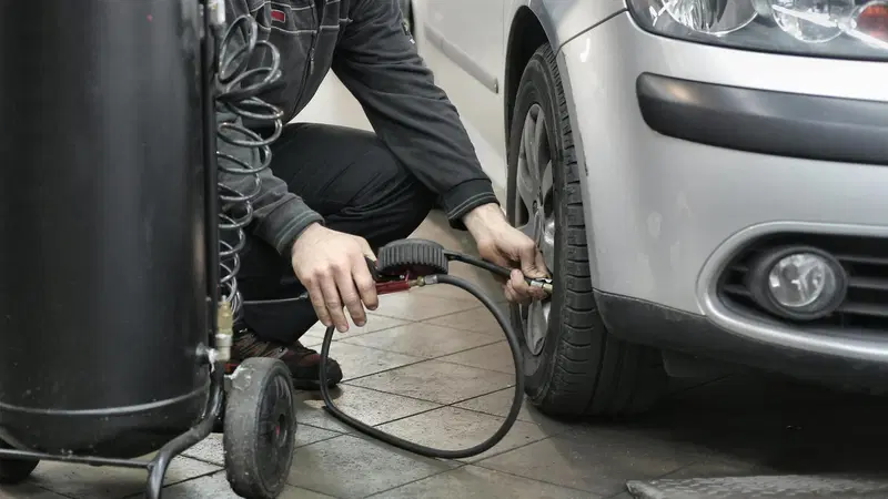 Com'&egrave; questa leggenda dell'azoto nelle gomme? [SCIENZA]