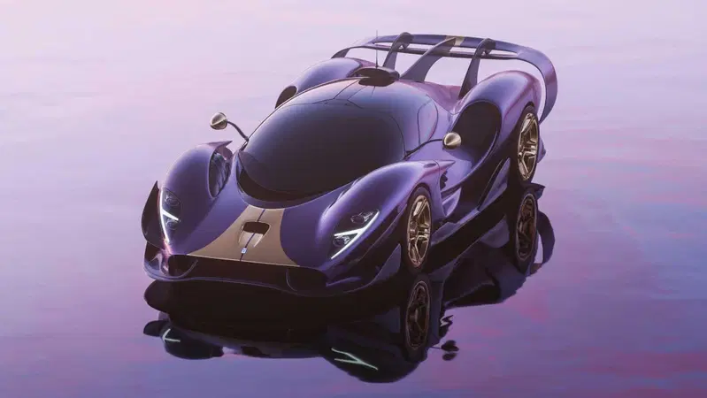 De Tomaso P72: pronta la versione stradale da 1,65 milioni di dollari