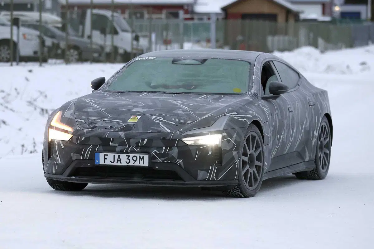 Polestar 5: l'elettrica che sfida Porsche Taycan e Tesla Model S [Foto Spia]