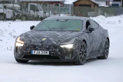 Polestar 5: l'elettrica che sfida Porsche Taycan e Tesla Model S [Foto Spia]