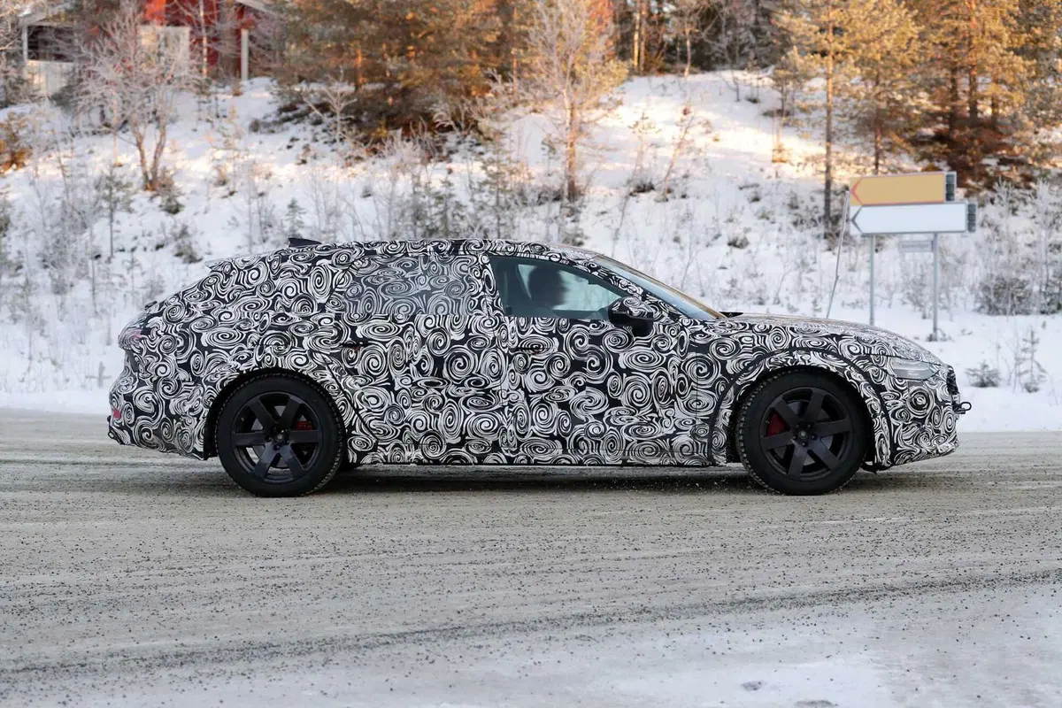 Audi A7: ecco la nuova generazione vista da vicino [Foto Spia] (4)
