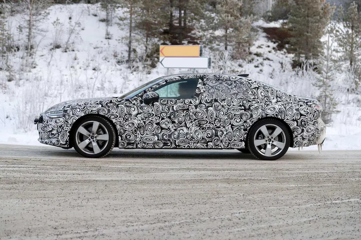 Audi A7: ecco la nuova generazione vista da vicino [Foto Spia] (20)