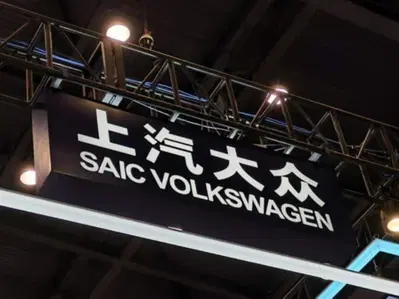 Volkswagen e SAIC puntano il mercato cinese con tre nuovi modelli elettrificati entro il 2026