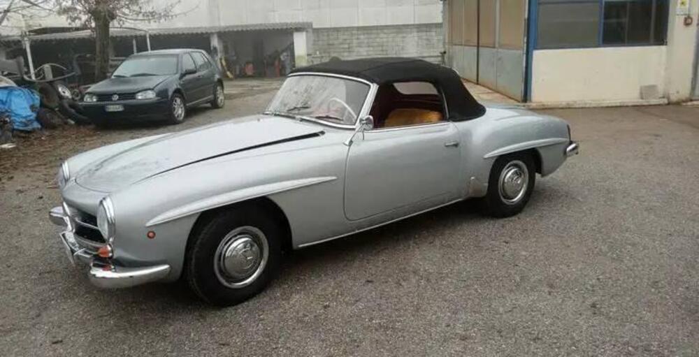 Mercedes-Benz 190 SL  d'epoca a Cremona (2)