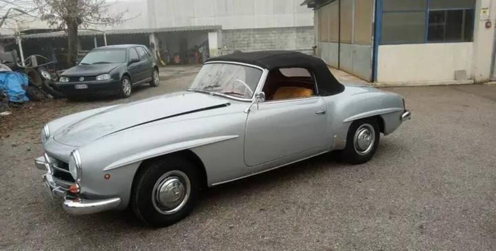 Mercedes-Benz 190 SL  d'epoca a Cremona (7)