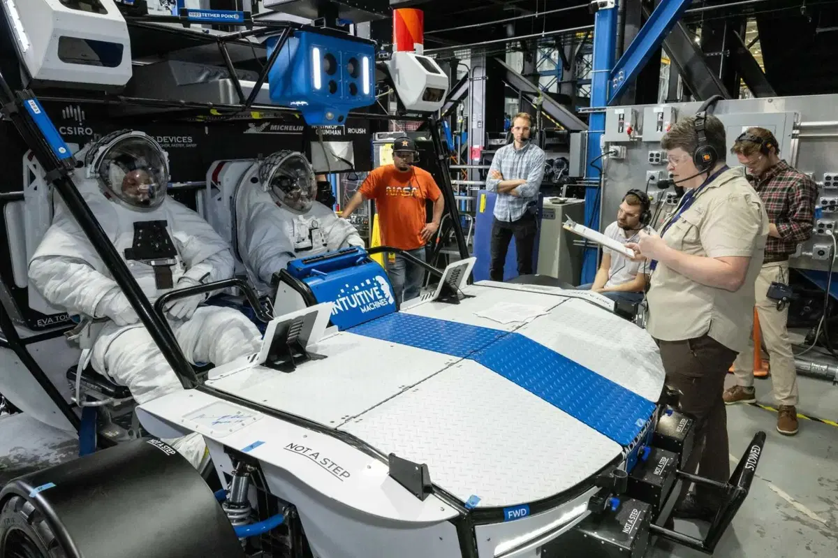 Auto lunari per la missione ARTEMIS: iniziano i test alla NASA (6)