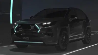 Toyota RAV4 Dark Side Performance: l'edizione speciale prima del lancio della nuova generazione