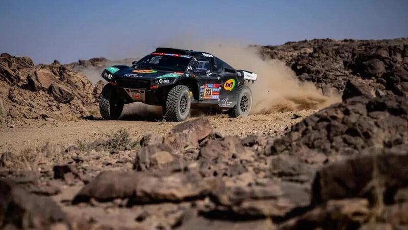 Dakar 2025. T1, Bisha-Bisha. Sanders e Quintero, ma &egrave; gi&agrave; paura 48H Chrono