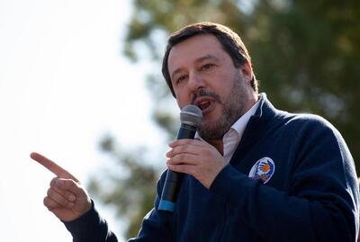 Furia al Ministero di Salvini: fake news sul risotto allo champagne