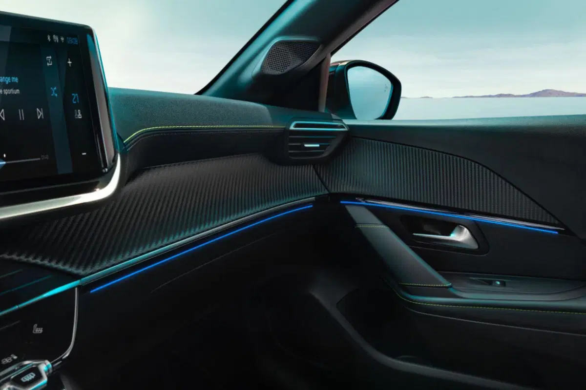 Peugeot 208: motorizzazioni, allestimenti, optional e prezzi. Guida all’acquisto (9)
