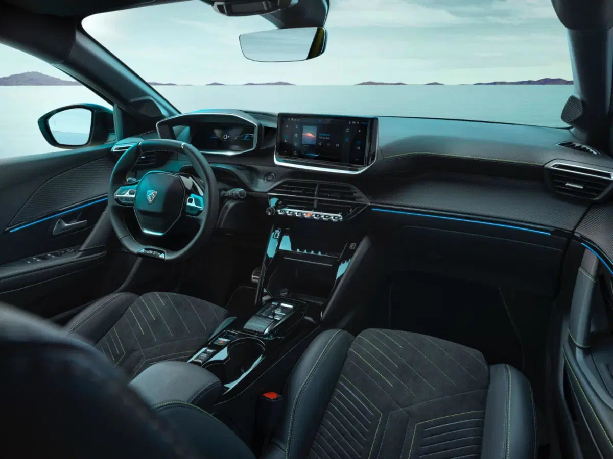 Peugeot 208: motorizzazioni, allestimenti, optional e prezzi. Guida all’acquisto (25)