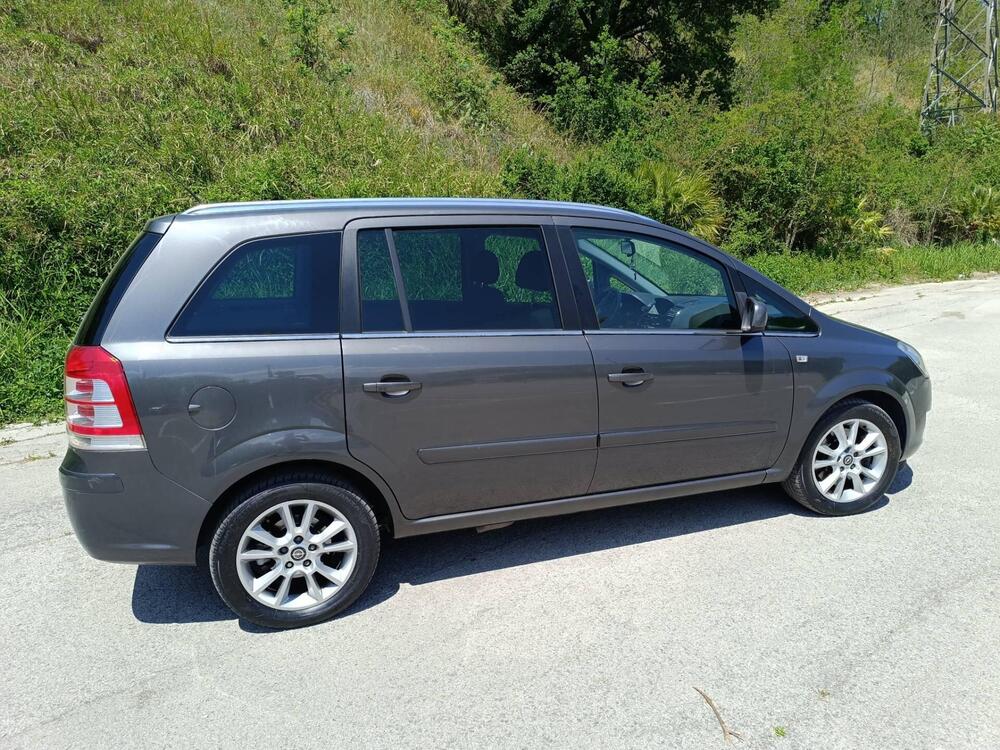 Opel Zafira usata a Chieti (2)