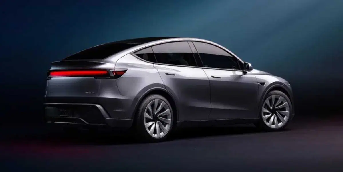 Tesla Model Y 2025 Juniper, ecco il debutto in Cina: potrebbe farvi cambiare idea sull'auto elettrica? (11)