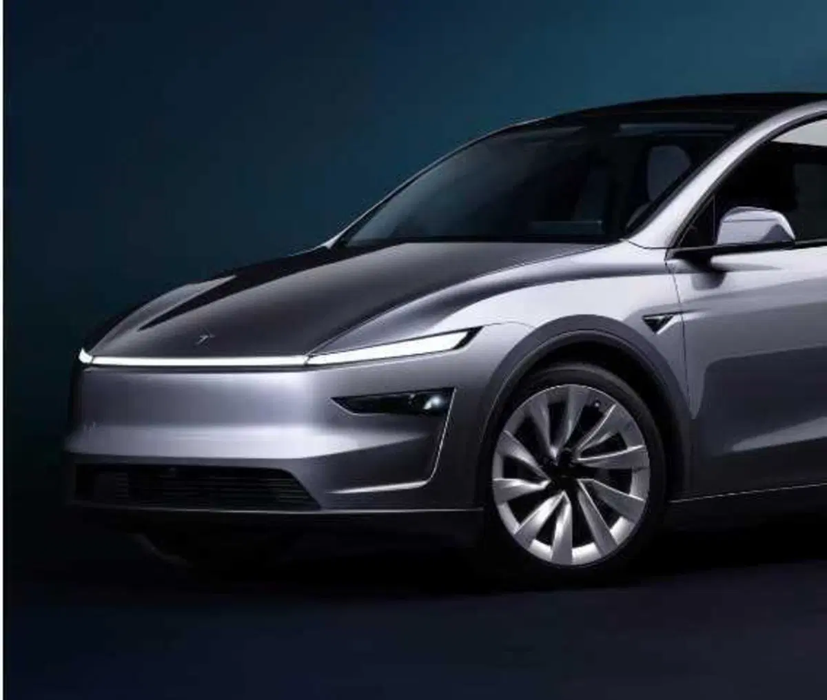 Tesla Model Y 2025 Juniper, ecco il debutto in Cina: potrebbe farvi cambiare idea sull'auto elettrica? (13)
