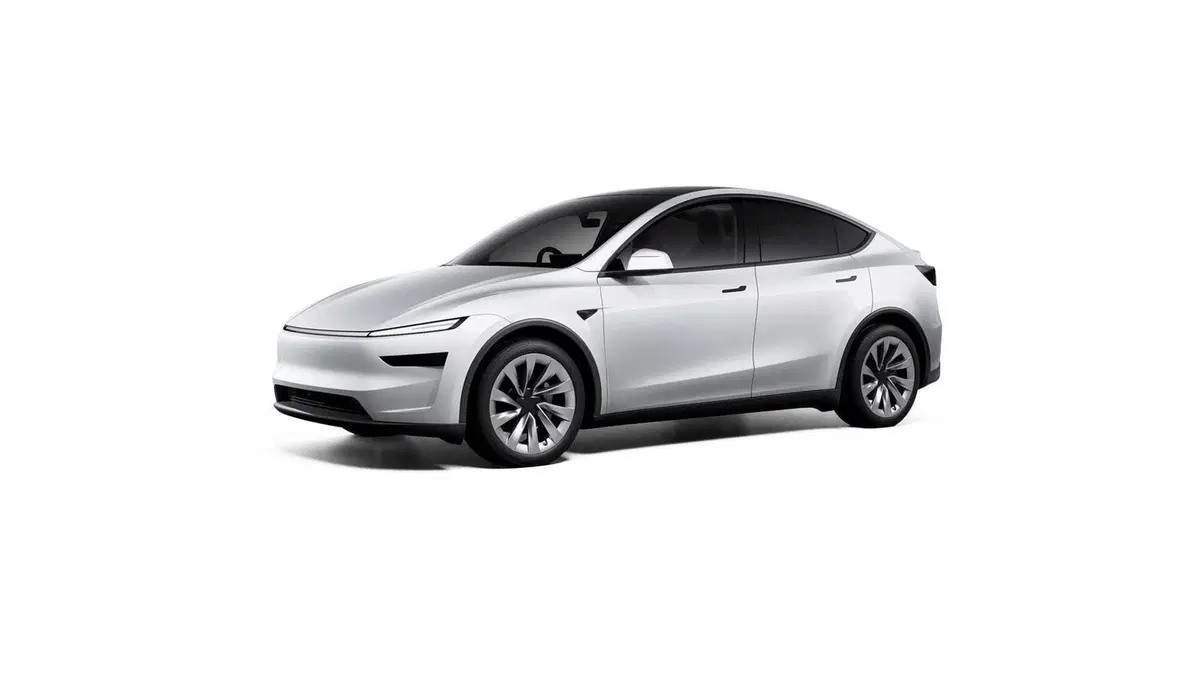 Tesla Model Y 2025 Juniper, ecco il debutto in Cina: potrebbe farvi cambiare idea sull'auto elettrica? (21)