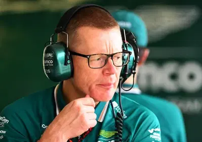 F1. Aston Martin, adesso si cambia: ristrutturato il team dirigenziale con Andy Cowell come nuovo CEO e Team Principal