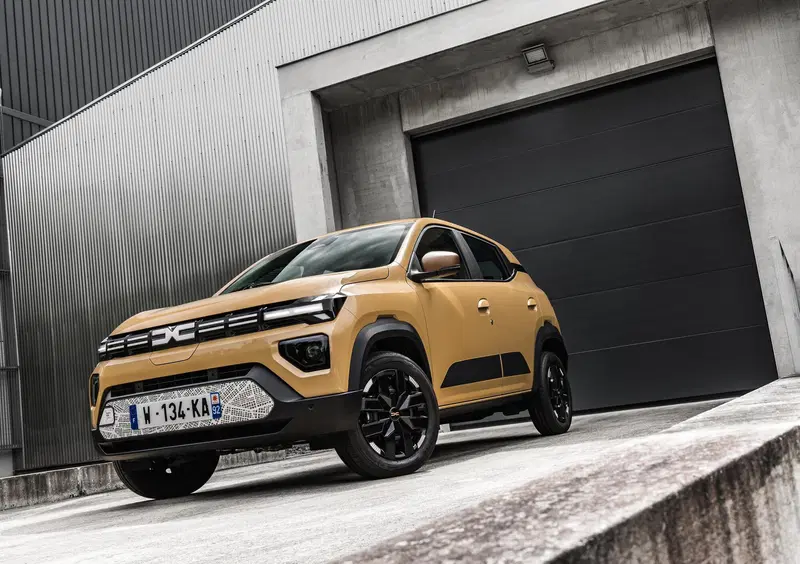 Dacia Spring a prezzo ridotto: &egrave; l'elettrica meno ambiziosa ma meno costosa 