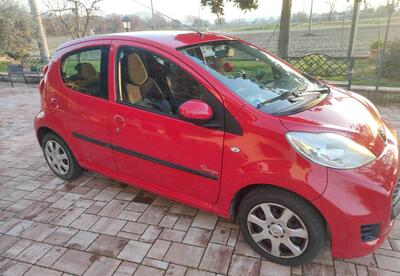 Peugeot 107 68CV 5p. Sweet Years  del 2010 usata a Spoleto