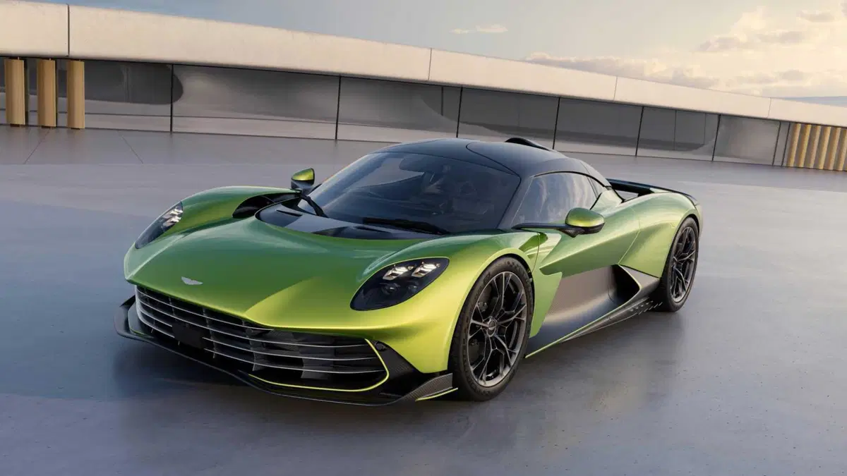 Aston Martin Valhalla (2024-->>)