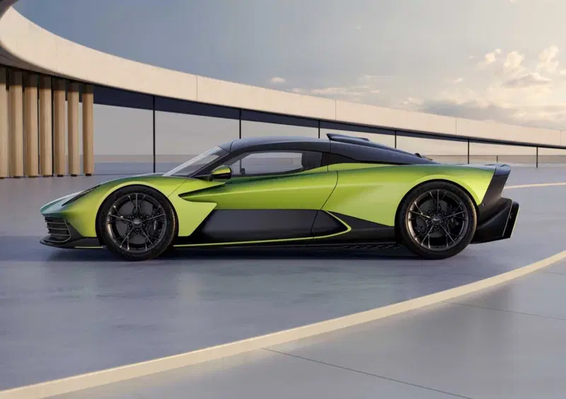 Aston Martin Valhalla (2024-->>) (6)