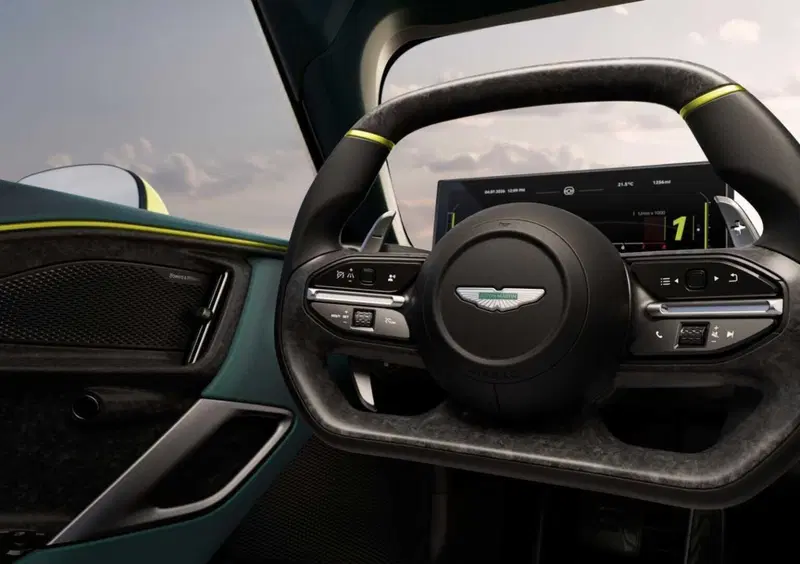 Aston Martin Valhalla (2024-->>) (16)
