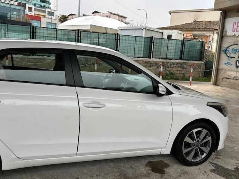 Hyundai i20 usata a Pescara (5)