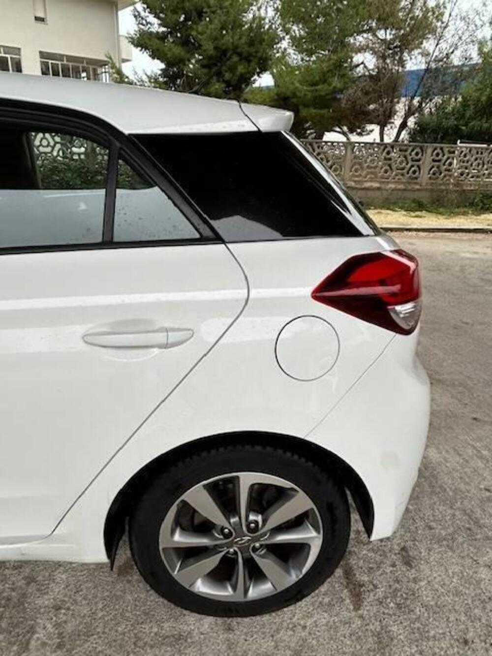 Hyundai i20 usata a Pescara (9)