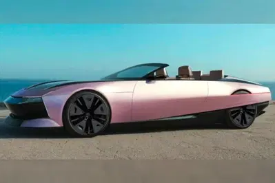 DS: la SM Tribute anche in versione cabriolet, bello sognare