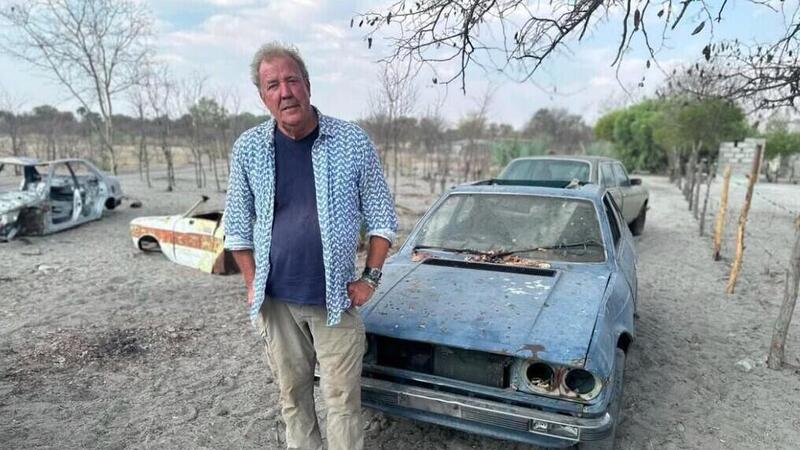 Jeremy Clarkson prova la Lamborghini Revuelto ed &egrave; in Paradiso (ma il ghiaccio...)