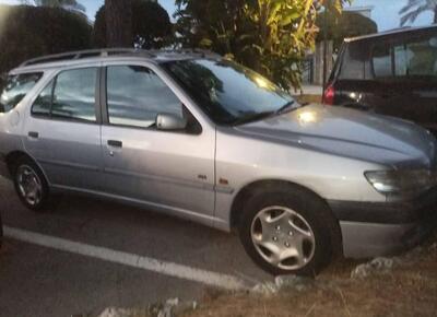 Peugeot 306 SW cat Station Wagon XR  del 1999 usata a Chiavari