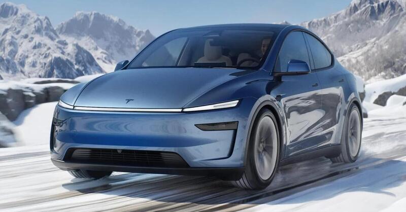 Tesla Model Y made in China: pi&ugrave; bella dal vero o sul sito Tesla? 