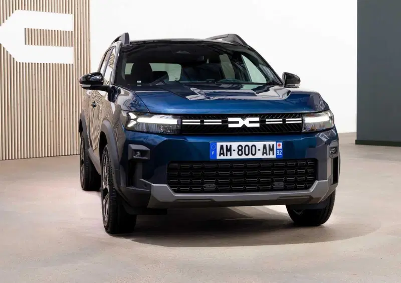 Dacia Bigster (2025-->>) (4)
