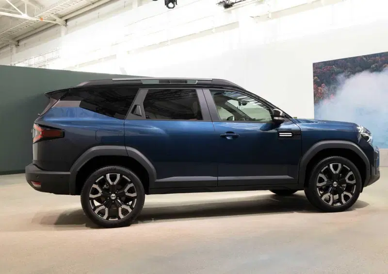 Dacia Bigster (2025-->>) (8)
