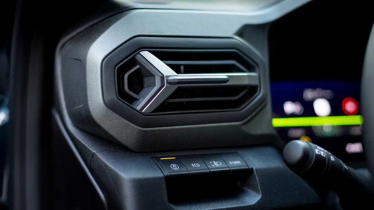 Dacia Bigster (2025-->>) (28)