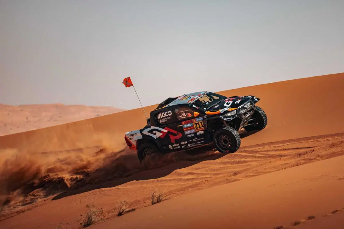 Dakar 2025. Finale. Yazeed Al Rajhi, Toyota, Profeta in Patria  (5)