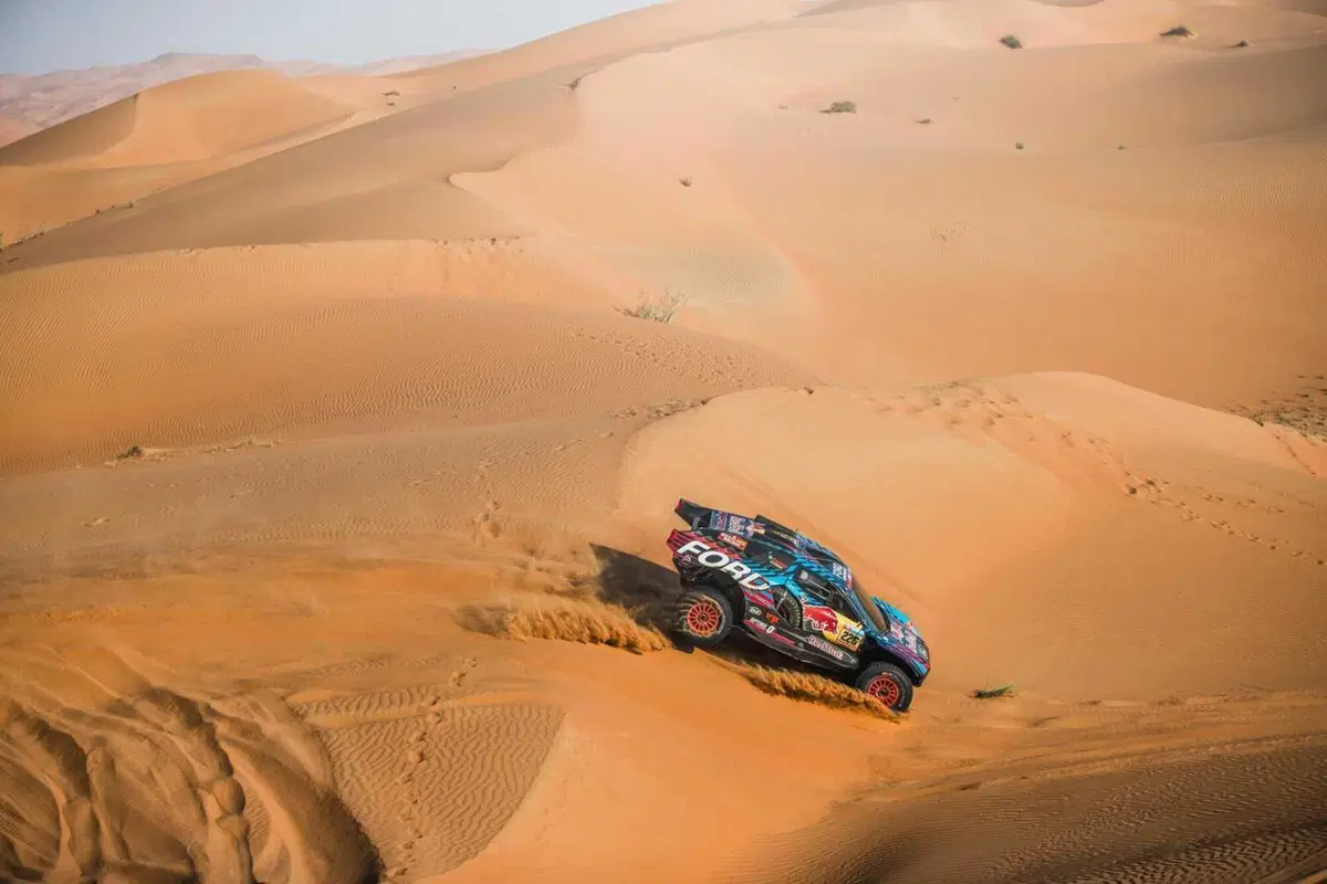 Dakar 2025. Finale. Yazeed Al Rajhi, Toyota, Profeta in Patria  (14)