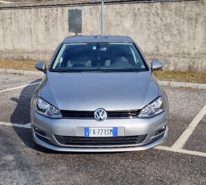 Volkswagen Golf Sportsvan 1.6 TDI 110CV Comfortline Blue Motion del 2015 usata a Verbania