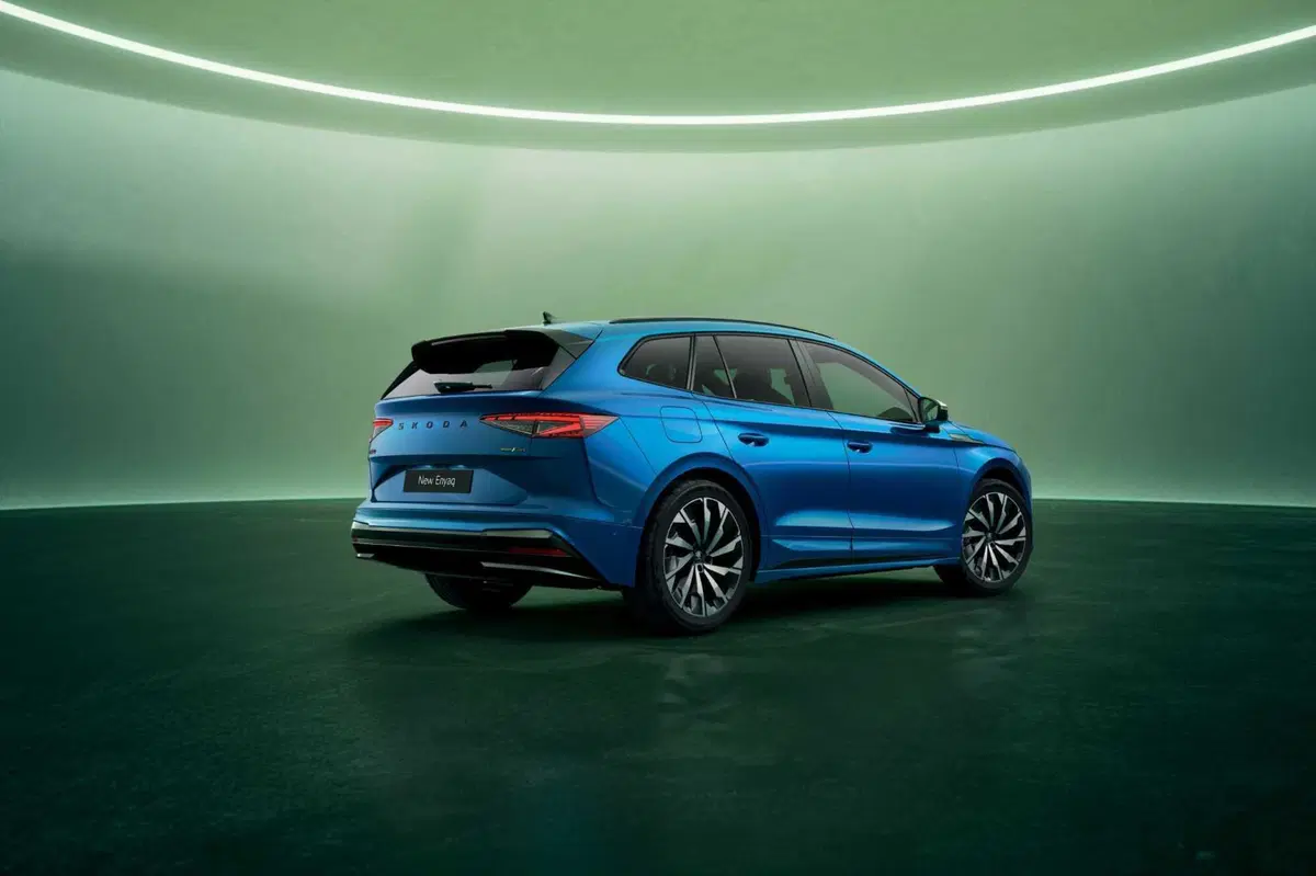 Skoda Enyaq 2025, i prezzi e gli allestimenti della nuova generazione (5)