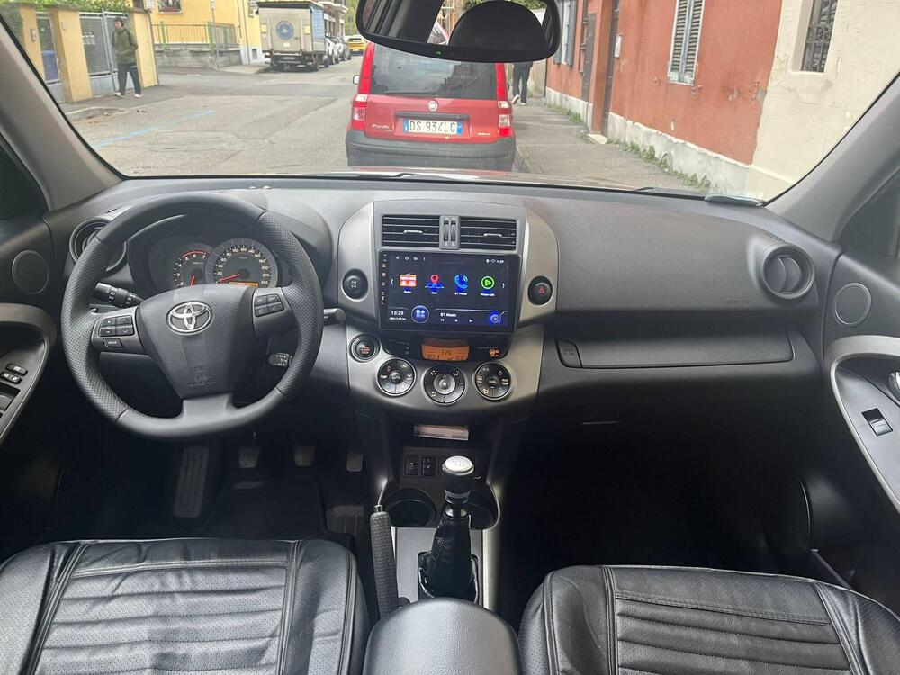 Toyota Rav4 usata a Parma (5)