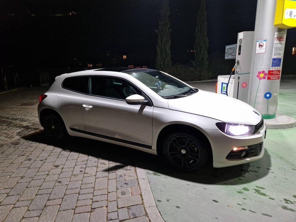 Volkswagen Scirocco usata a Sondrio (8)